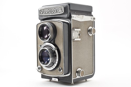 Fast neuwertig yashica 6 x - a,